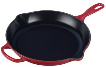 Le Creuset Signature Skillet