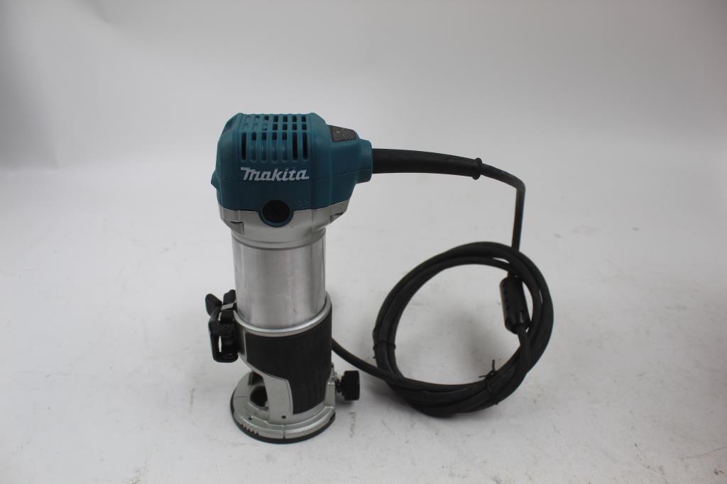 Makita RT0701C Compact Router